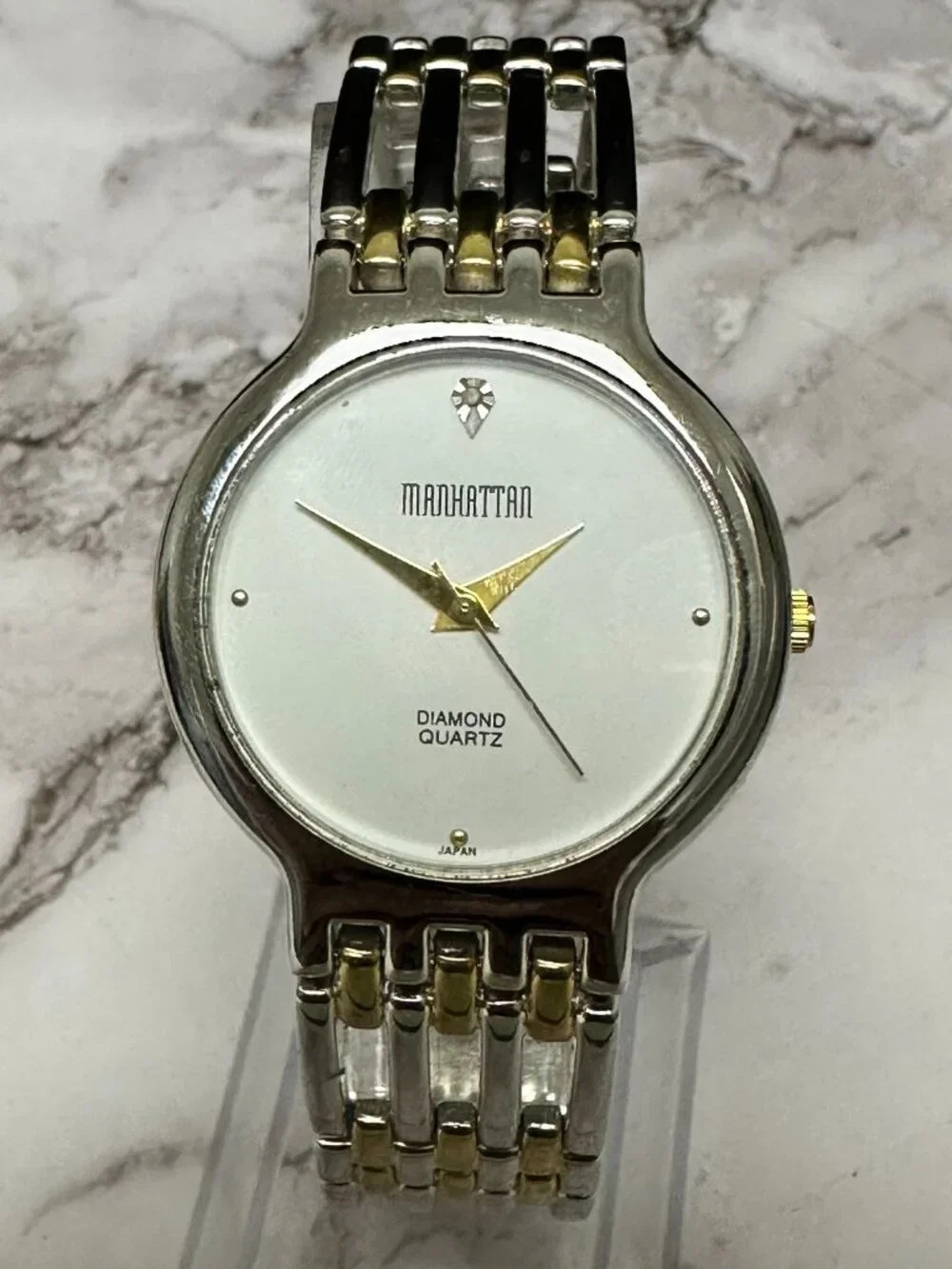 Manhattan Watch Women Two Tone Silver Gold White Dial New Battery 9 Inch
